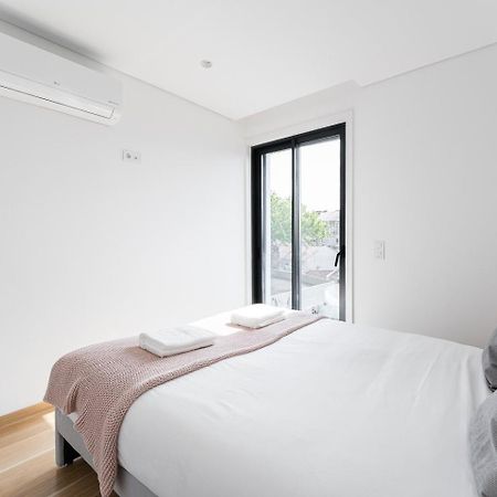 Guestready - Poet'S Modern Retreat Leilighet Porto Eksteriør bilde